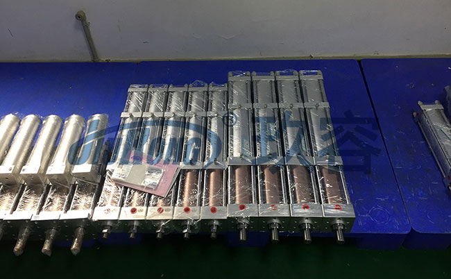 快速單體式氣液增壓缸產(chǎn)品圖