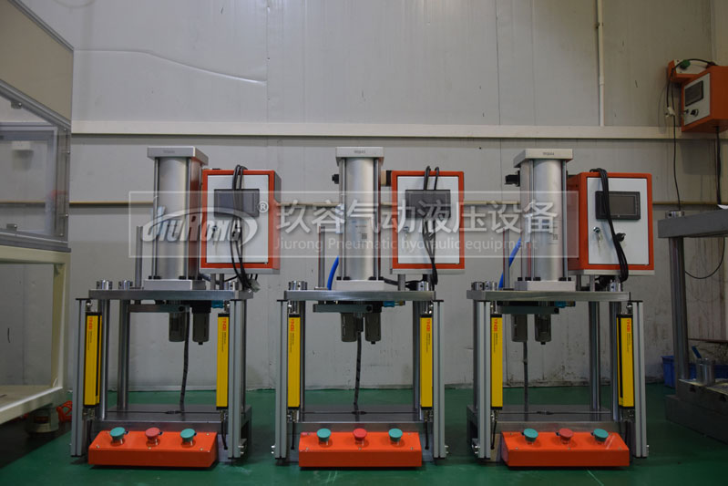  當(dāng)氣動(dòng)壓力機(jī)壓力不足怎么辦